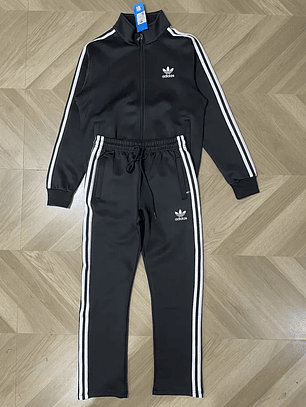 Conjunto Adidas