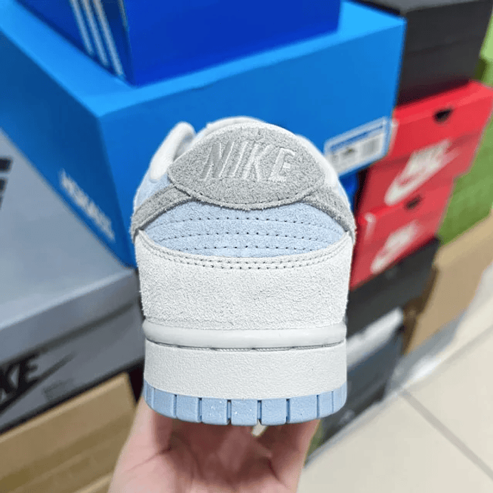 Dunk SP Light Armory Blue Photon Dust 4