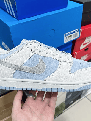 Dunk SP Light Armory Blue Photon Dust