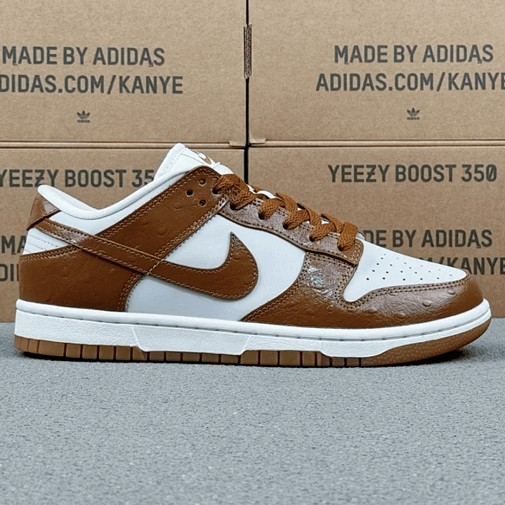 Dunk SP White Brown 1