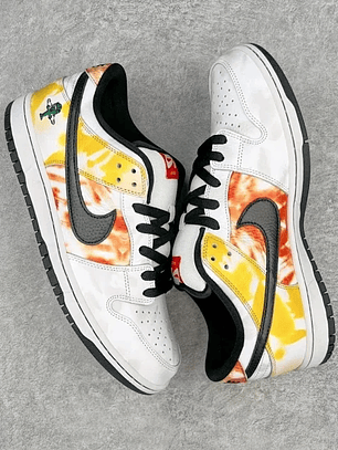 Dunk SB Raygun Tie-Dye White   