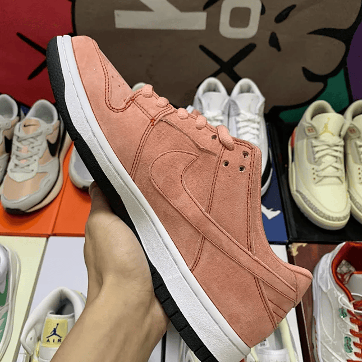 Dunk SB Pink Pig 2