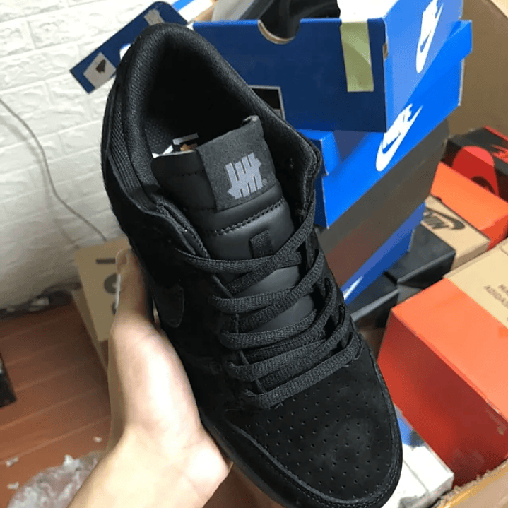 Dunk SB Black 2