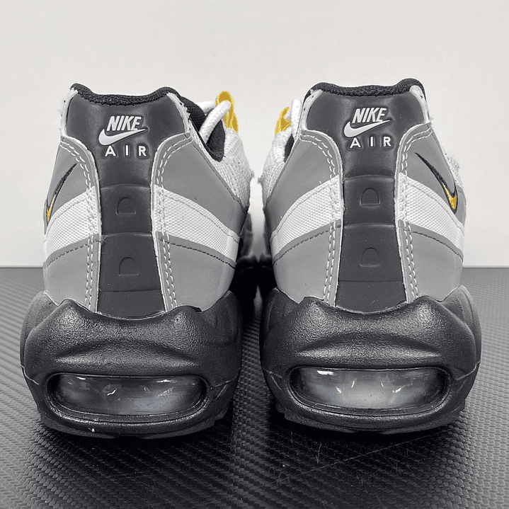 95 Wolf Grey Tour Yellow 5