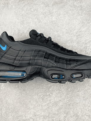 95 Black/University Blue