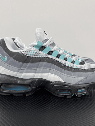 95 Hyper Turquoise