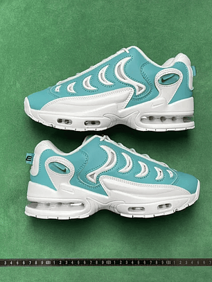 Air Metal Max Turf teal and white