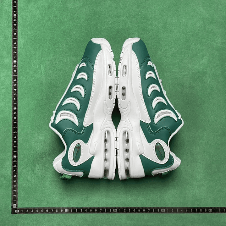 Air Metal Max Green And White 5