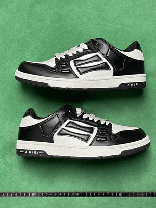 Skel Top Low Black Off White