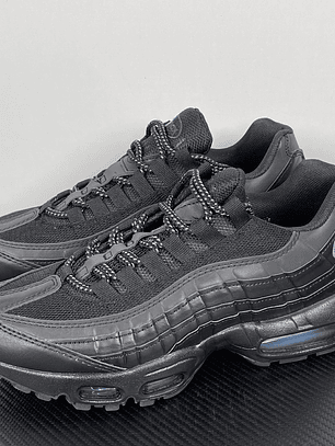 95 Black/Dark Marina Blue