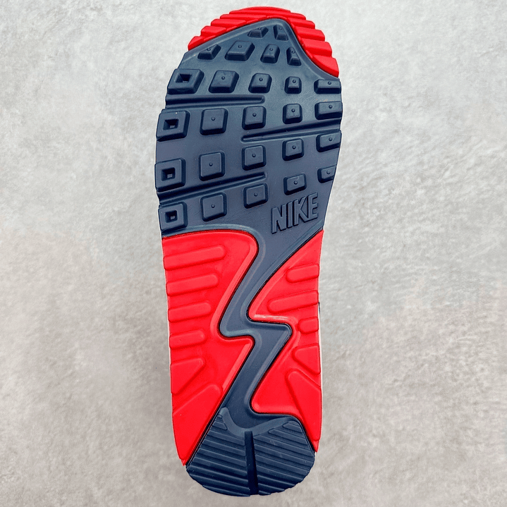 90 Obsidian/Track Red 5