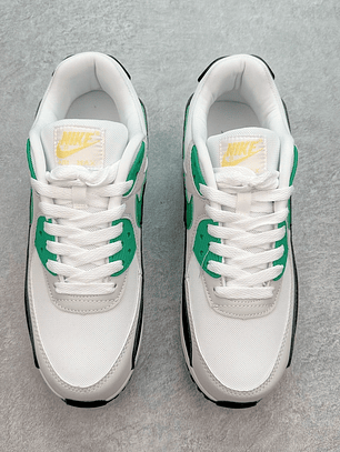 90 Sail/Vintage Green/Coconut Milk/White