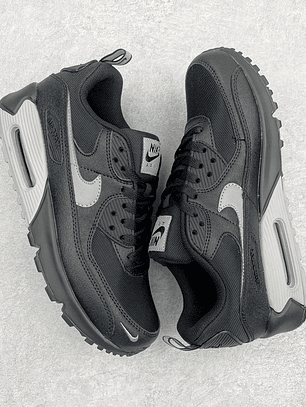 90 Black Metallic Silver