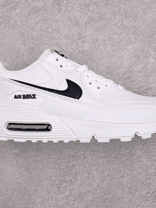 90 White/Black