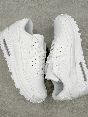 90 Triple White