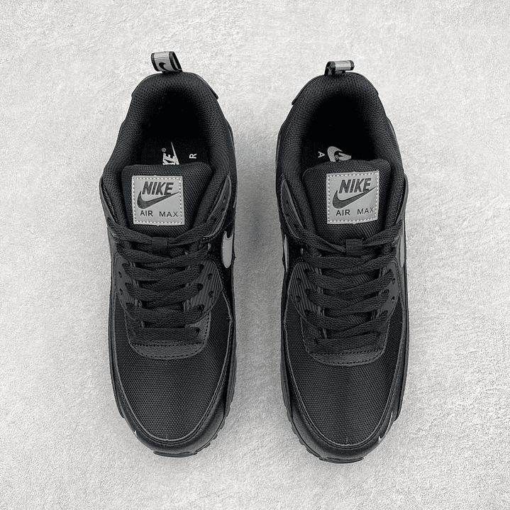 90 Black Metallic Silver Mini Swoosh 2