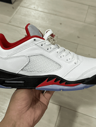 AJ 5  Low White Fire Red