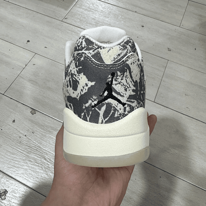 AJ 5  Low Expression 4