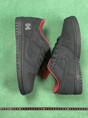 Dunk SB Supreme 94 Black