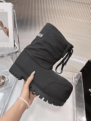 BLG Alaska Boot Black Nylon