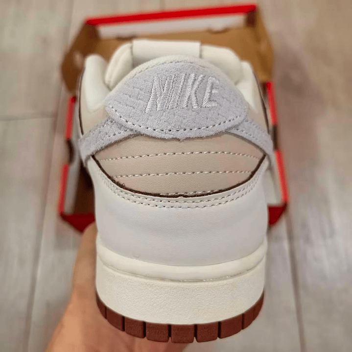 Dunk SP White 4
