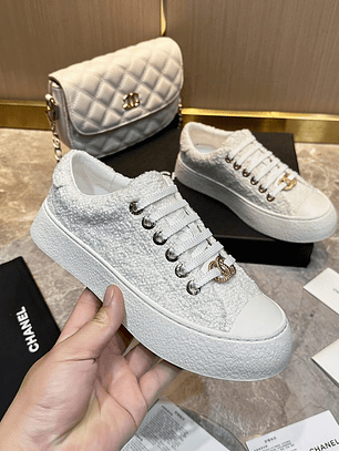 Chanel Tweed CC White