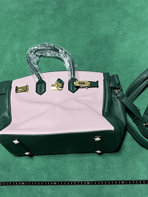 Mala em Pele Rosa e Verde