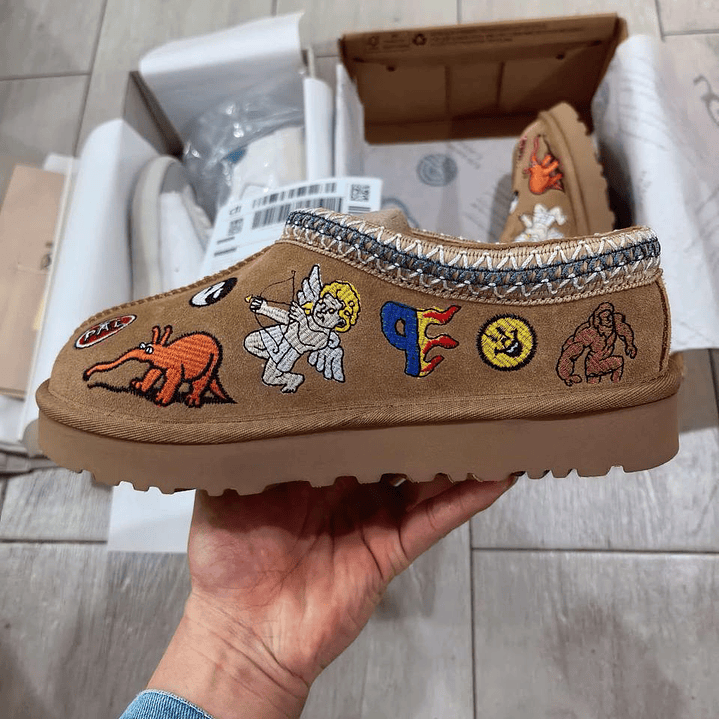 UGG PALACE x UGG Tasman  2