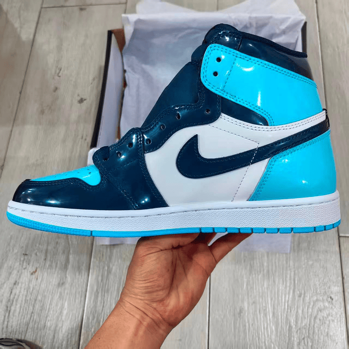  AJ1 Blue and balck 2