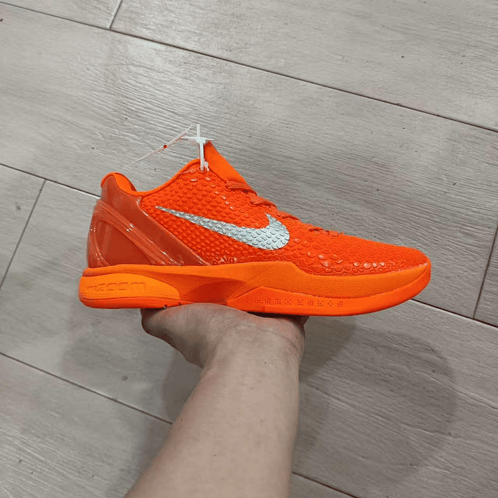 Kobe 6 Protro Total Orange 1