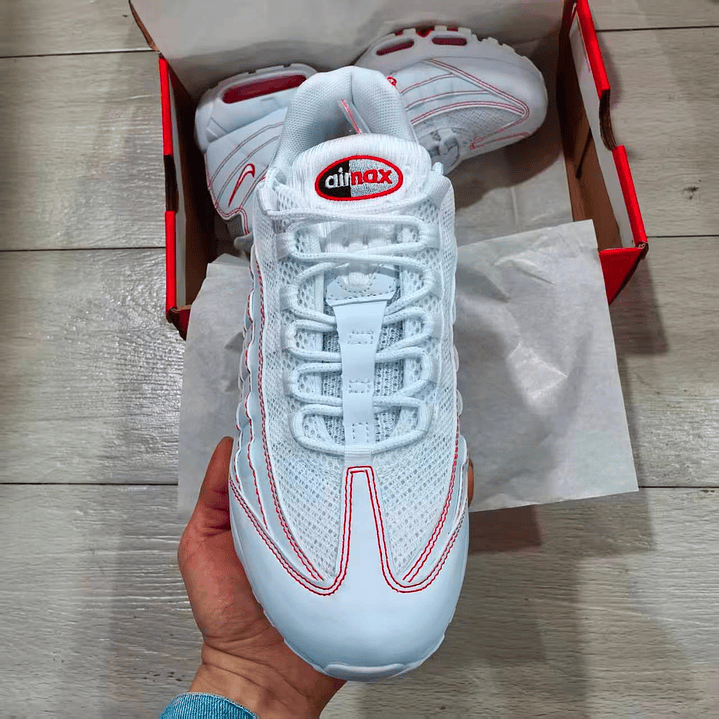 95 White and Red 4