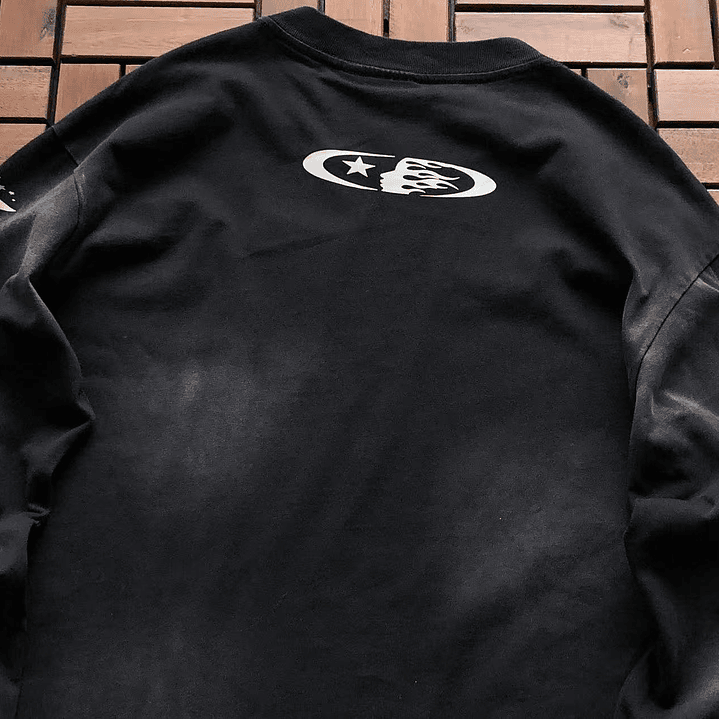 HELLSTAR LONG-SLEEVE 4
