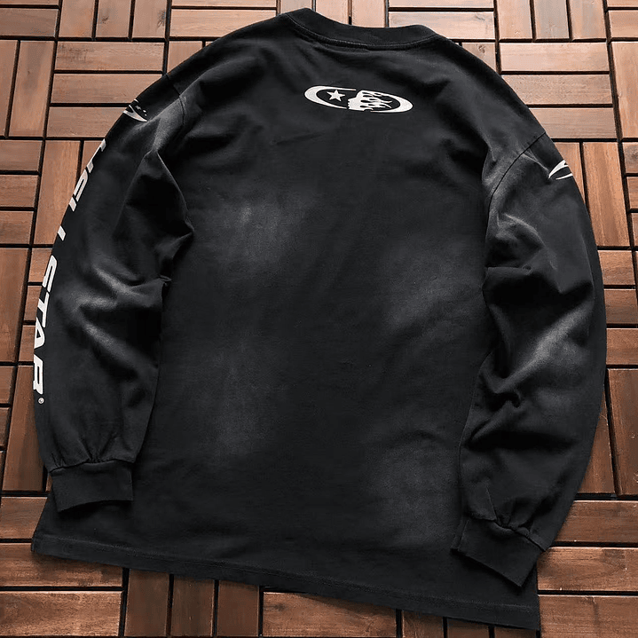 HELLSTAR LONG-SLEEVE 3