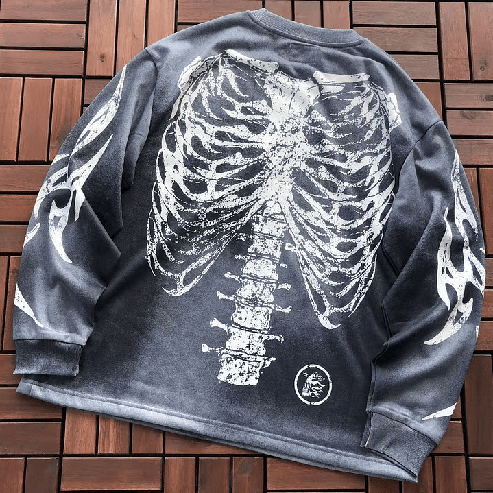 HELLSTAR LONG-SLEEVE  3