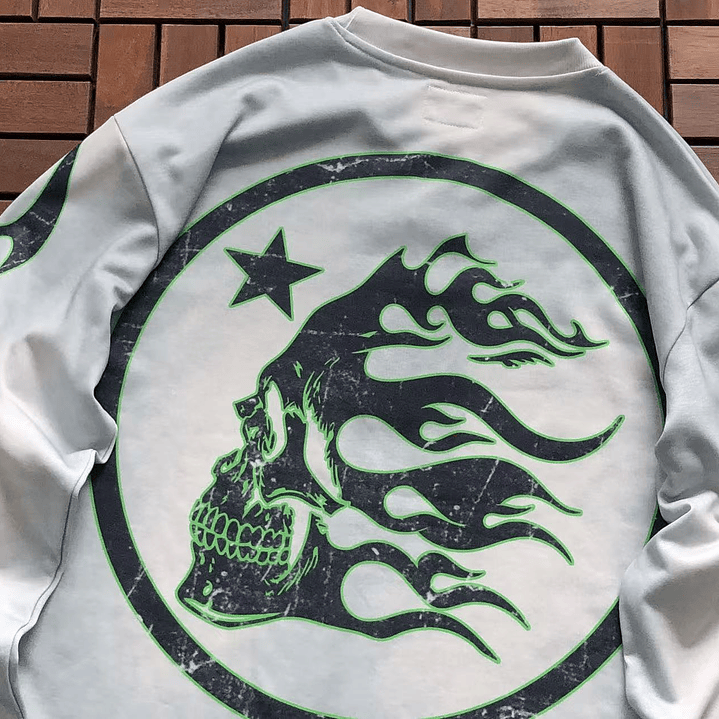 HELLSTAR LONG-SLEEVE  4