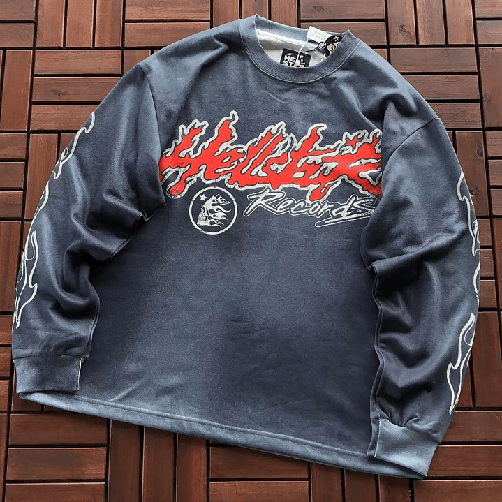 HELLSTAR LONG-SLEEVE    1