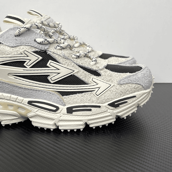 Be Right Back Blue and Cream 4