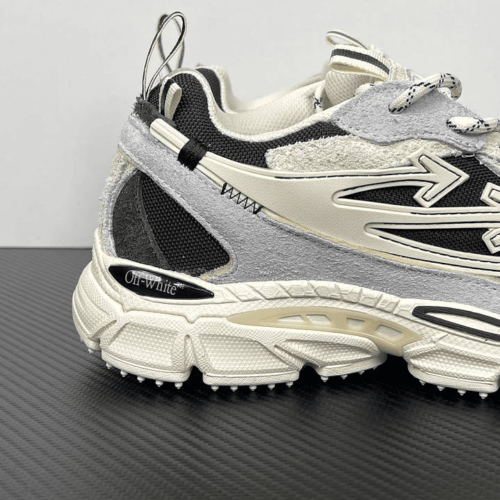 Be Right Back Blue and Cream 6