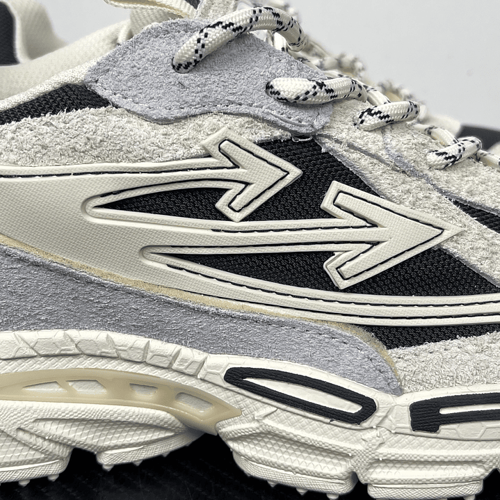 Be Right Back Blue and Cream 8