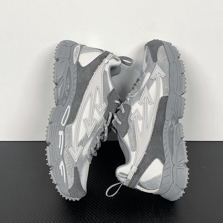 Be Right Back Rose and Grey 5