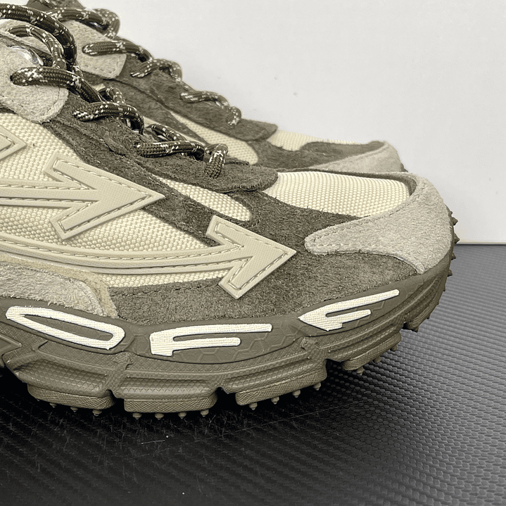 Be Right Back Desert 4