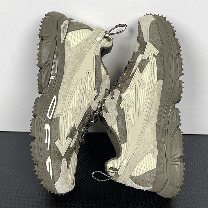 Be Right Back Desert 8