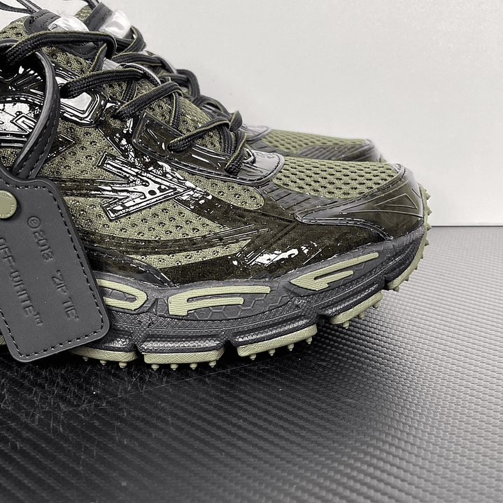 Be Right Back Olive 7