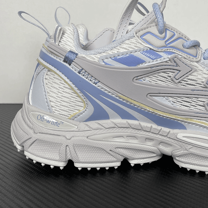 Be Right Back  White and Blue 3