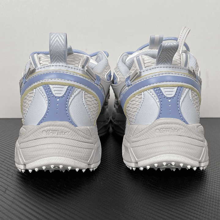 Be Right Back  White and Blue 4