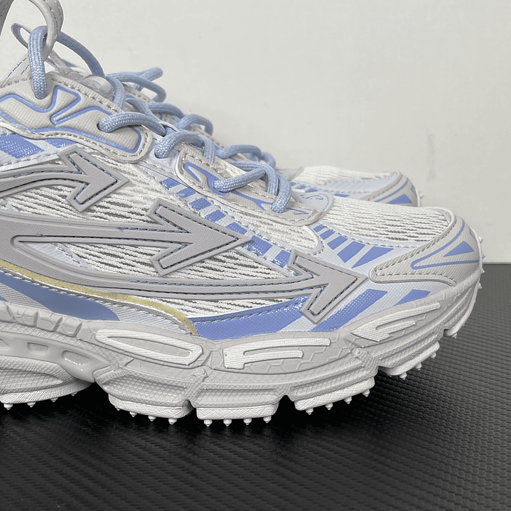 Be Right Back  White and Blue 8