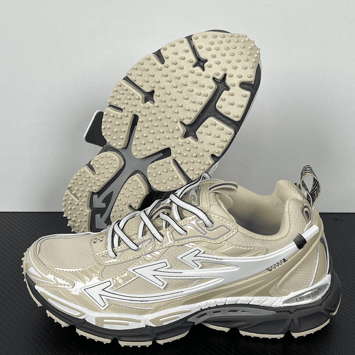 Be Right Back Cream and Black 6