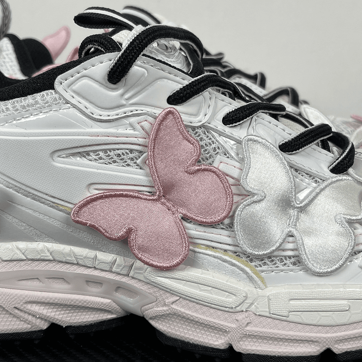 Be Right Back Pink and White 2