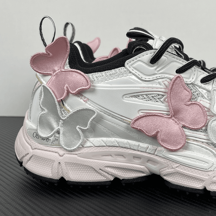 Be Right Back Pink and White 6