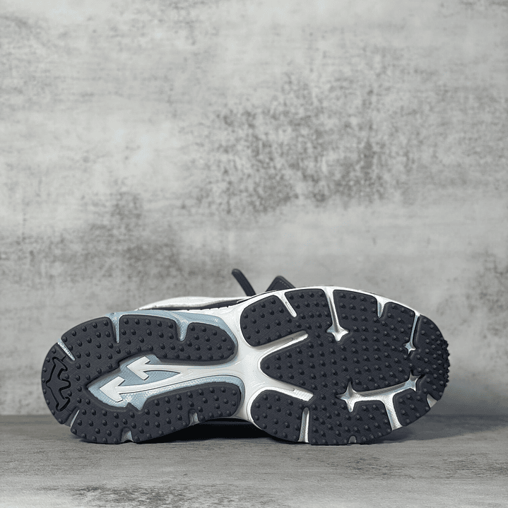 Be Right Back Black Ice 5